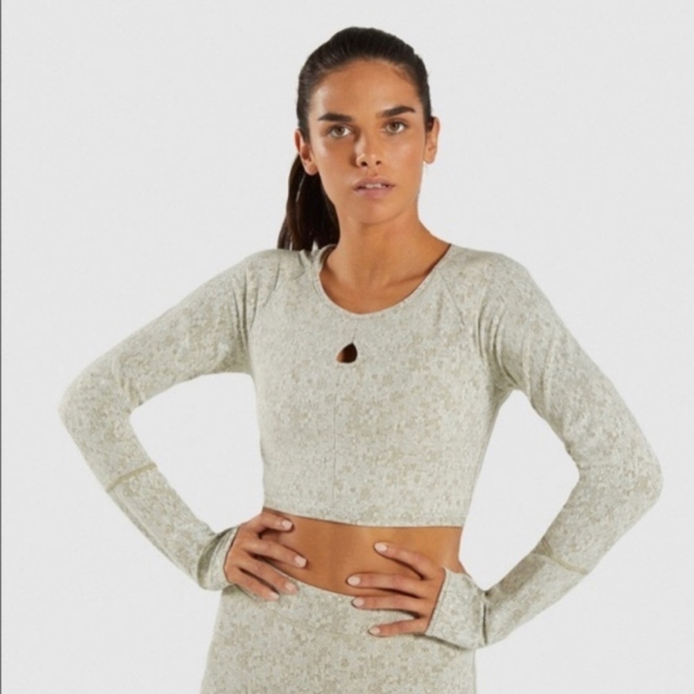 Gymshark Dry Fleur Texture Crop Top